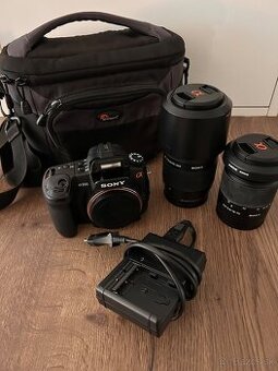 Predám Sony A300 s dvomi objektívmi – ideálne pre začiatočn - 1