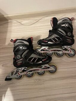Chlapčenské kolieskové korčule