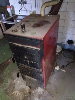 Kotol na tuhe palivo - Attack - FB - TA - 35