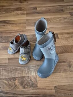 Papuce zn. Superfit, gumaciky zn. Bisgaard