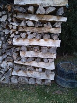 Suché palivové drevo