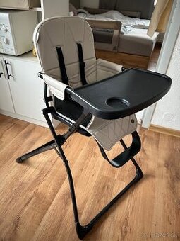 Predám detskú jedálensku stoličku
