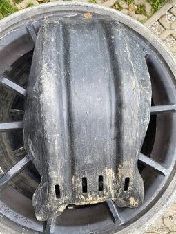Kryt motora KTM