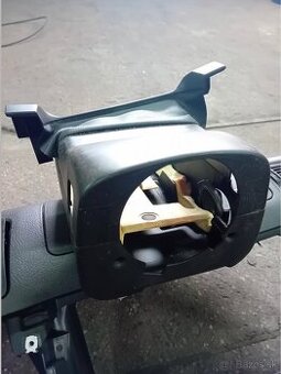 Plast okolo volantu VW Golf 4 / Bora