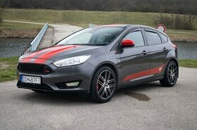 Ford Focus 1.0 EcoBoost 125k Business X - 1