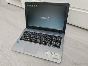 ASUS VivoBook X540L 15,6" FullHD i3 slim silver