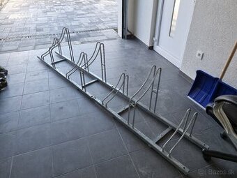 Stojan na bicykle (pozinkovany)
