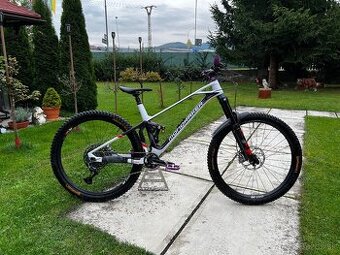 Mondraker Superfoxy R