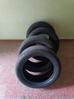 Pneumatiky 235/50 r19