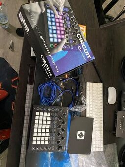 Novation Circuit