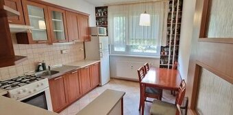 4-izbový byt, 79 m2, lodžia (3.p/8), Košice KVP Wuppertálska