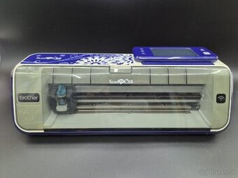 Ploter Brother CM 900