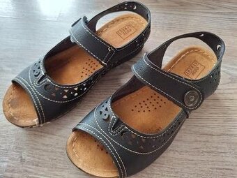 Dámske komfortné sandále Deichmann Easy Street 40