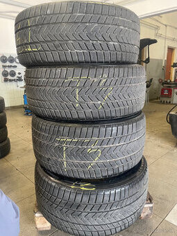 275/40 R21 + 305/35 R21 Gripmax (zimné), Ročník 2024