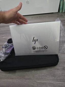HP EliteBook 660 G11, 16GB DDR5, Intel ultra 5 4.4GHz