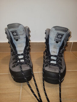 Predám zimné turistické topánky PLANIKA - 1
