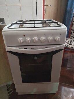 Predám sporák kombinovany INDESIT