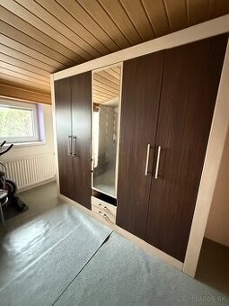 Skriňa