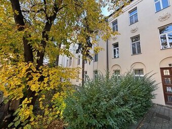 Unikátny staromestský byt 75m, ul. Palisády, top INVESTÍCIA