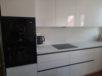 Výhodná Ponuka- 4-izbový Rodinný Dom v obci Zvončín