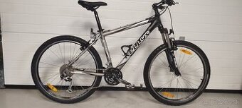 Kellys Salamander 26 veľ.M  3x9  Top stav