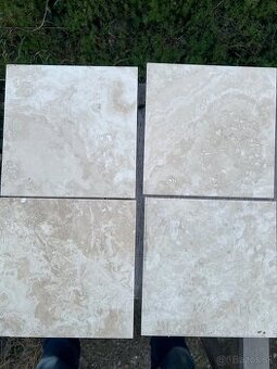 Dlažba alebo aj obklad  30,5/30,5 cm. 55 kusov  prírod kameň