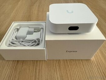 Ubiquiti UniFi Express (UX)