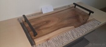 Drevená servírovacia doska, podnos
