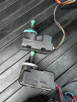 Motorceky do svetiel golf 4