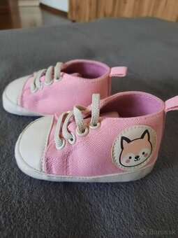 Nové tenisky, 17/18