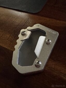 Predám pätku na bočný stoajan prer BMW R 1300 GS