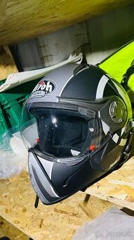 Prilba na motorku Airoh
