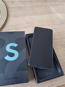 Samsung Galaxy S22 | 8GB / 128GB | Green | Dual SIM