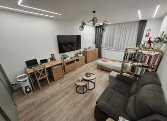 REZERVOVANÉ /4 izbový byt Bánovce nad Bebravou/CENTRUM/83 m2