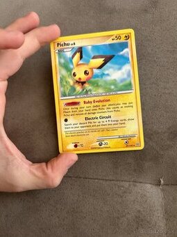 Extremne stare pokemon karty