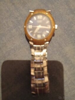 Predám staršie náramkove hodinky
