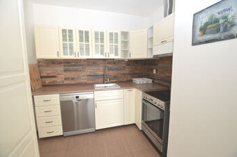 2izb, Cementárenská, 70m2, parking, 3D prehliadka, AGÁTKY, p