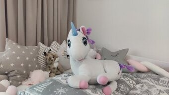 Luna rozprávkový jednorožec vypočuj si rozprávku SK