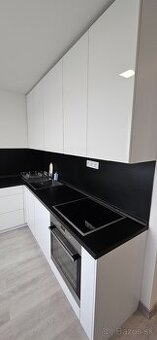 PRENÁJOM 1.IZBOVÝ BYT-STRED