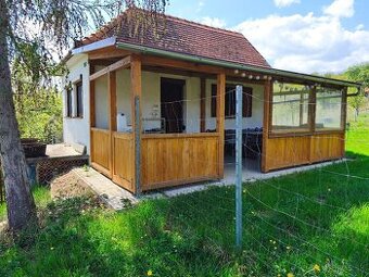 Viničný domček s pozemkom