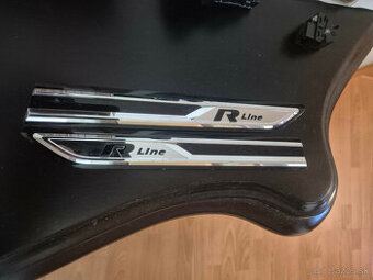 VW ARTEON lišty R line