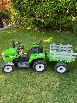 Detsky traktor (nová baterka )
