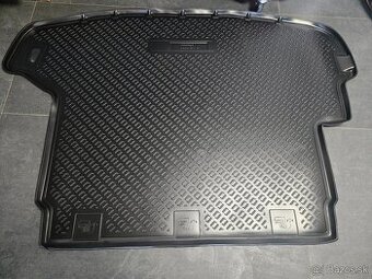 Nepoužívaná vaňa do kufra Nissan X-trail 2007- 2013