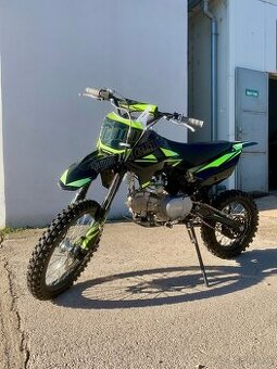 Stomp 140 z3 bw