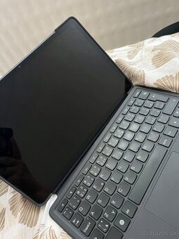 Tablet Lenovo Tab P11+ klávesnica