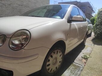 Volkswagen Polo 1.2 benzín 3V 2002r