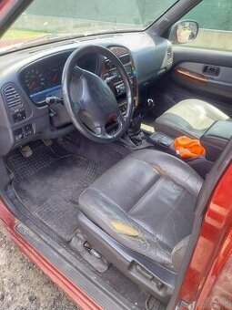 Nissan pathfinder 3.3v6 110kw