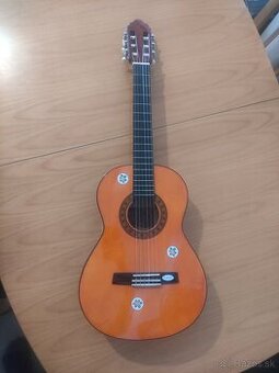 Valencia CG160 guitar 3/4