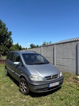 Opel Zafira 1.8 benzín