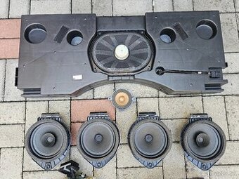 Insignia infinity sound system